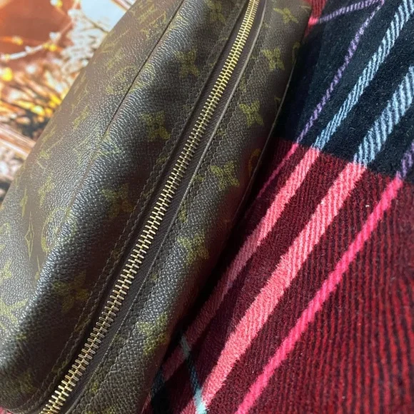 Louis Vuitton Monogram Trousse Toilette 28 Toiletry Pouch